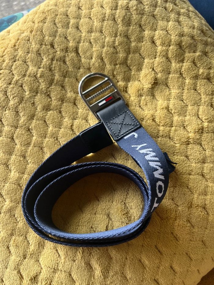 Ceinture Tommy Hilfiger – Neuve, jamais portée – Authentique