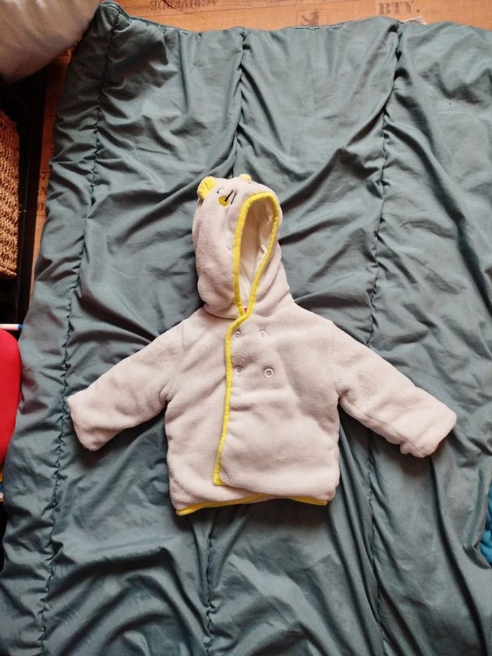 Gilet chaud à capuche 9 mois