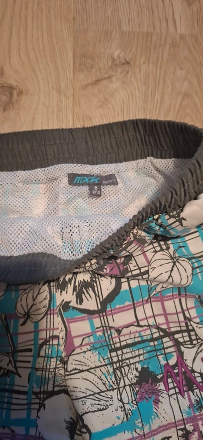 Lot 4 maillots de bain 8ans - photo numéro 10