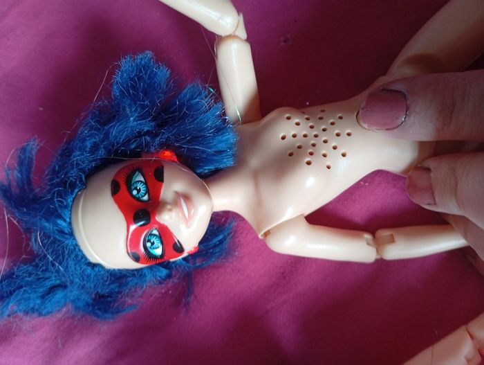 Barbie miraculous lady bug - photo numéro 4