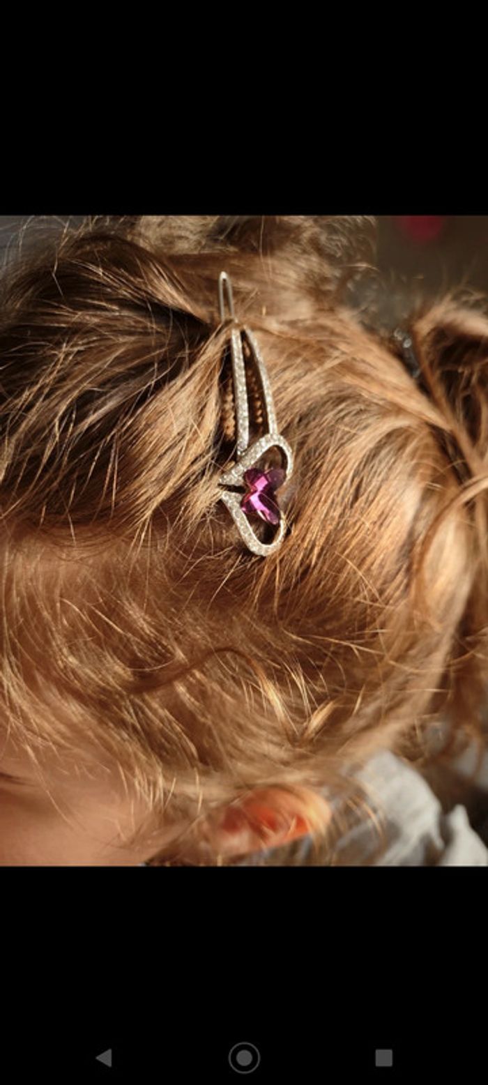 Barrette strass coeur argent et papillon violet - photo numéro 3