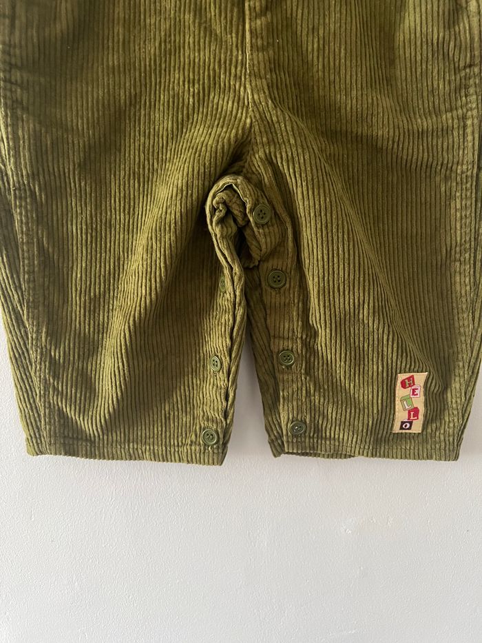 Salopette en velours vert kaki - photo numéro 5