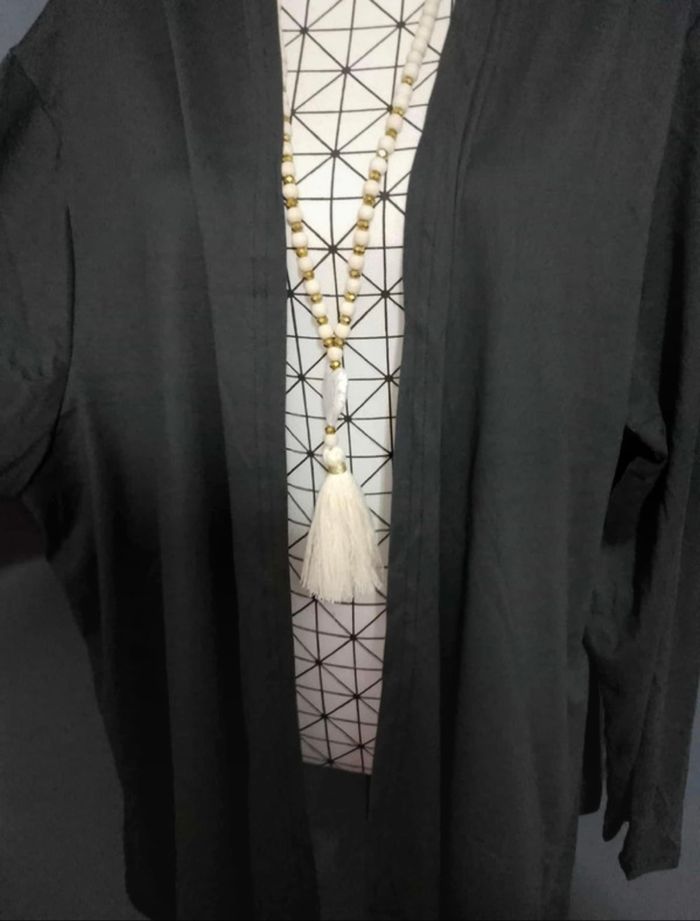 Cardigan Élégant Noir Femme Grande Taille 56 – Châle Polyvalent Léger à Manches Longues 🖤 - photo numéro 4