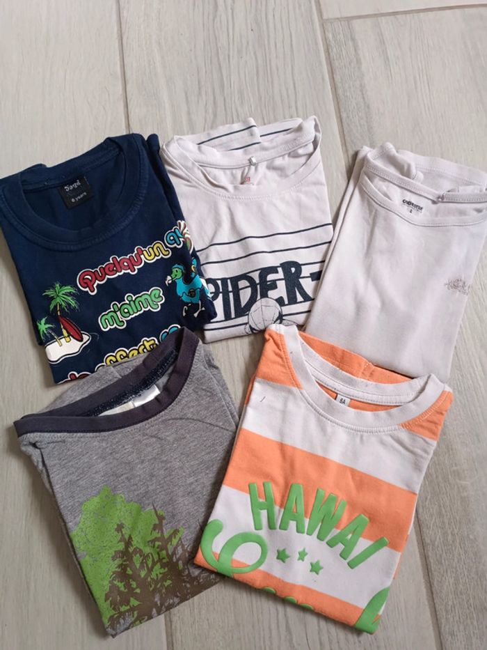 Lot t-shirts