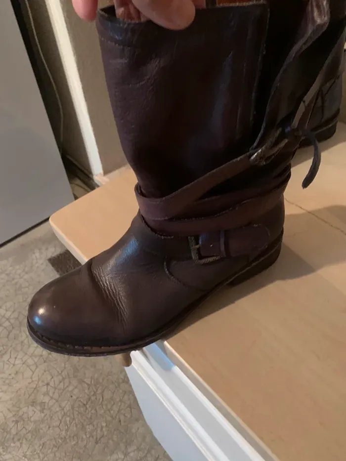 Bottes cuir - photo numéro 3