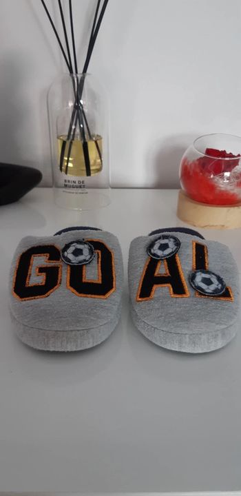 Chaussons garçon pointure 28/29