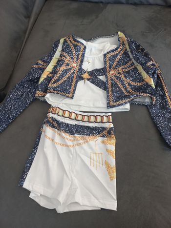 Ensemble déguisement veste haut short k-pop demon hunters 4/5 ans