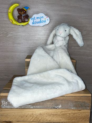 JEL96 doudou lapin 🐰 jellycat