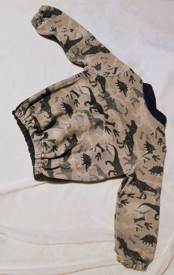 Ensemble jogging - photo numéro 3