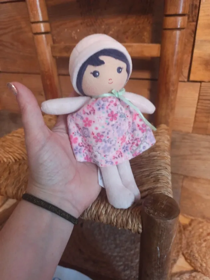 Peluche petite poupée kaloo tbe - photo numéro 5