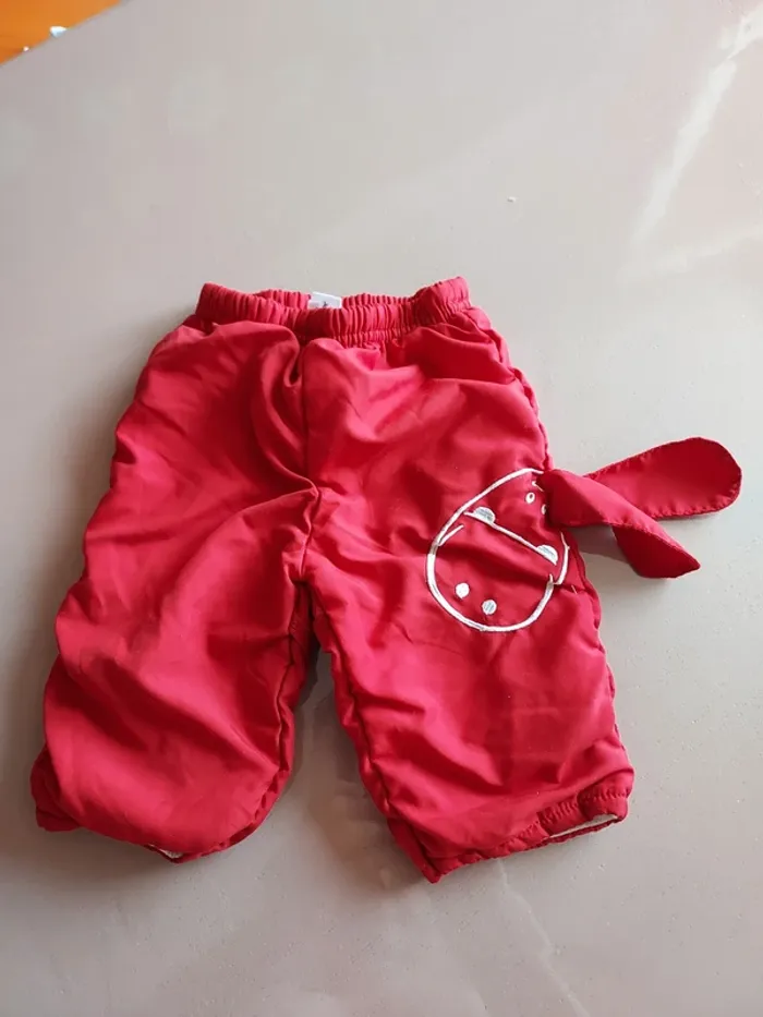 pantalon 6 mois "baby club"