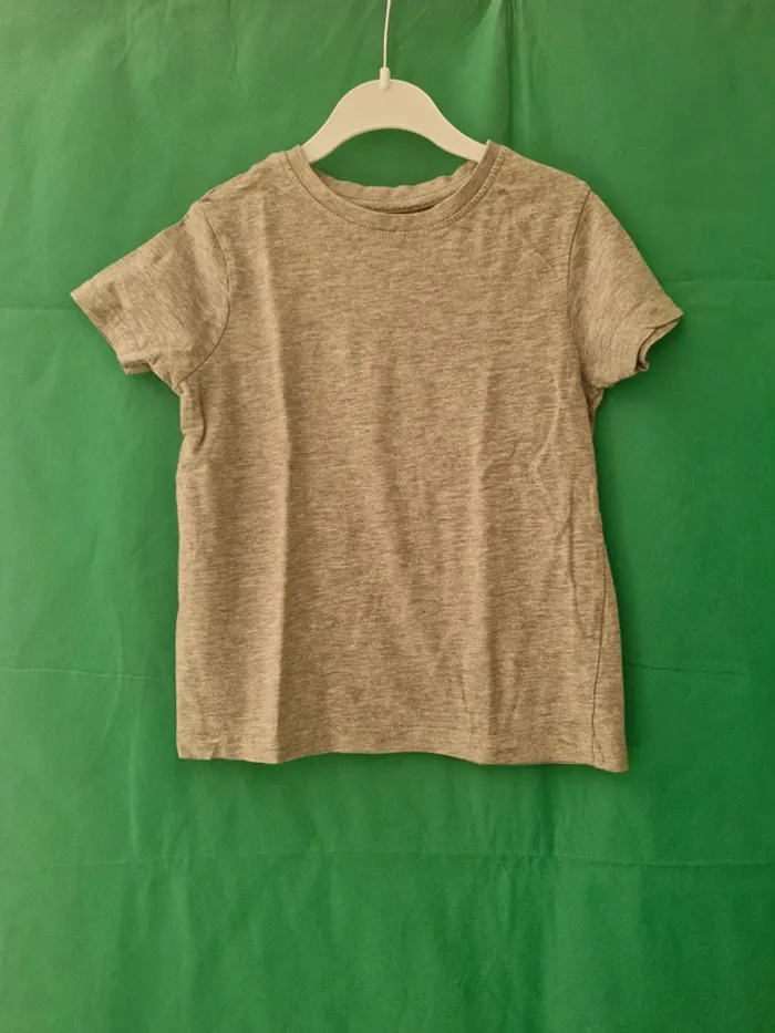 T-shirt manches courtes 3-4 ans 104 cm Primark