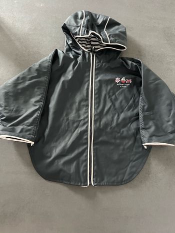 Imperméable hublot 9 mois