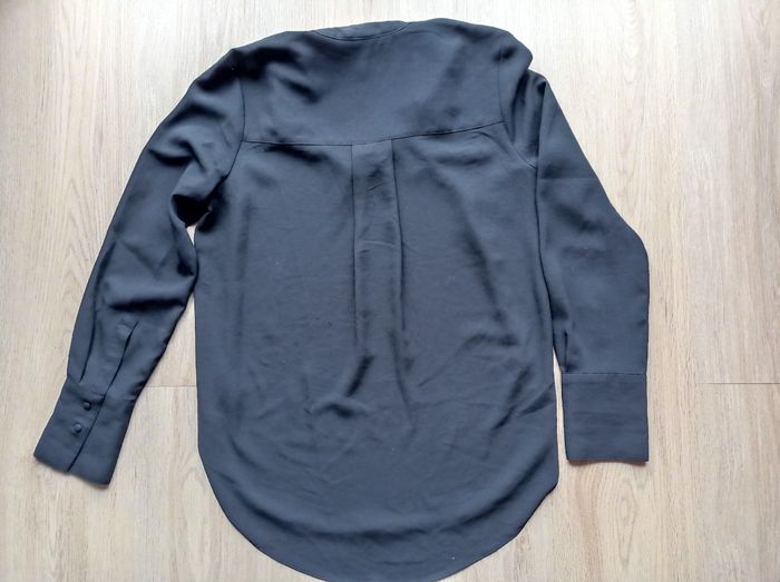 BLOUSE H&M Noire. - photo numéro 2