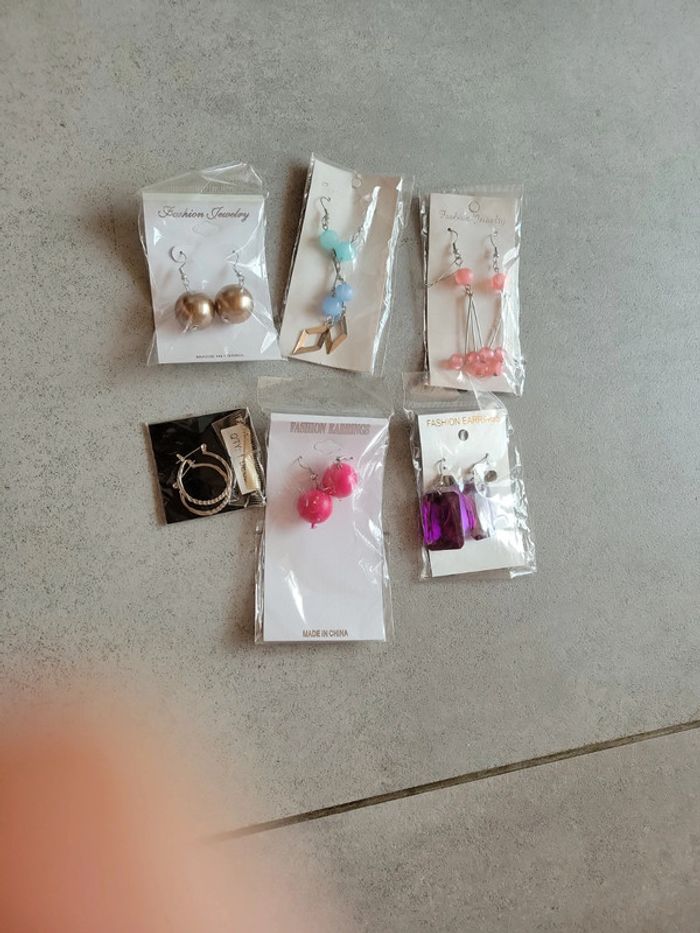 Lot bijoux boucles d'oreilles pendentif perle créole