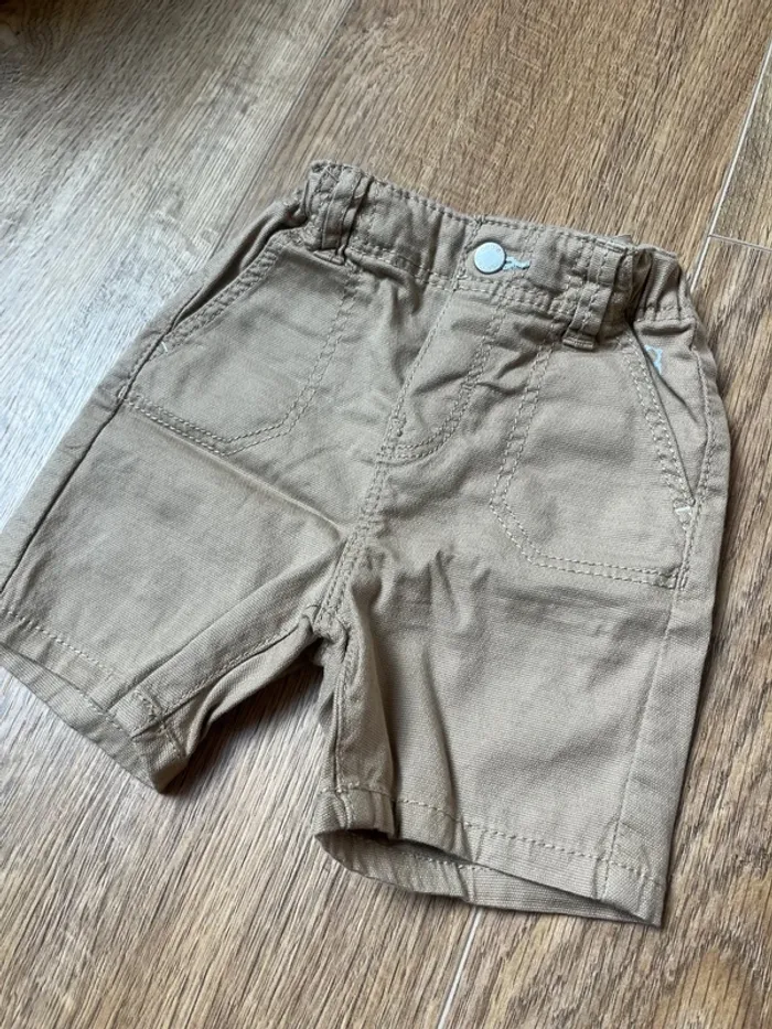 Short 6 mois