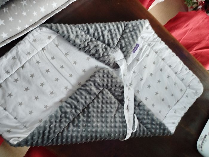 Réducteur de lit, couverture bébé - photo numéro 3