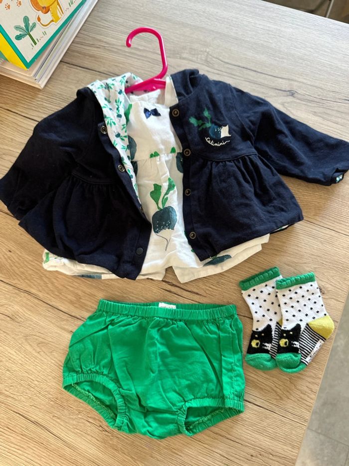 Ensemble 4 pièces catimini taille 3 mois