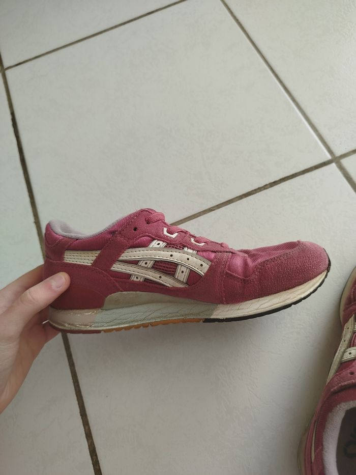 Basket Asics gel pointure 34, 5 - photo numéro 3