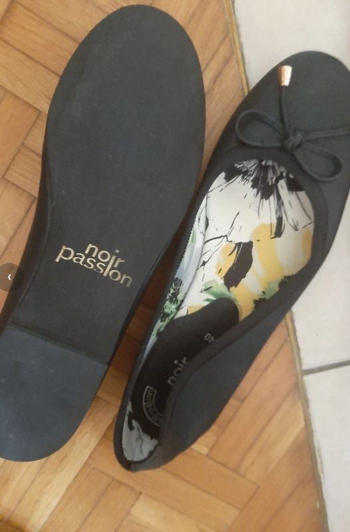 Ballerines noires 40