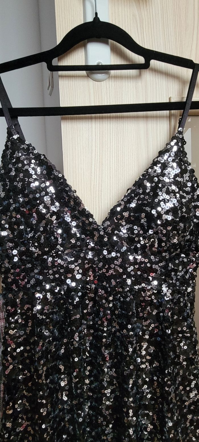 Robe pour les fêtes - photo numéro 2