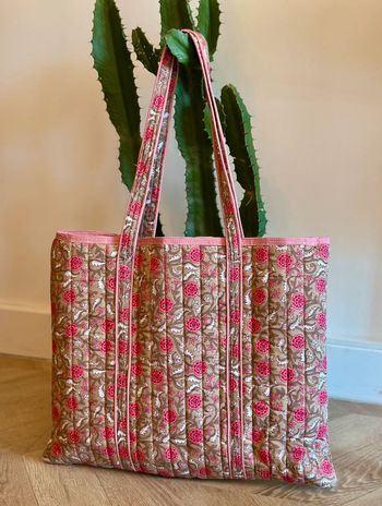 🌸 Sac cabas matelassé fleuri – Bloom Paris