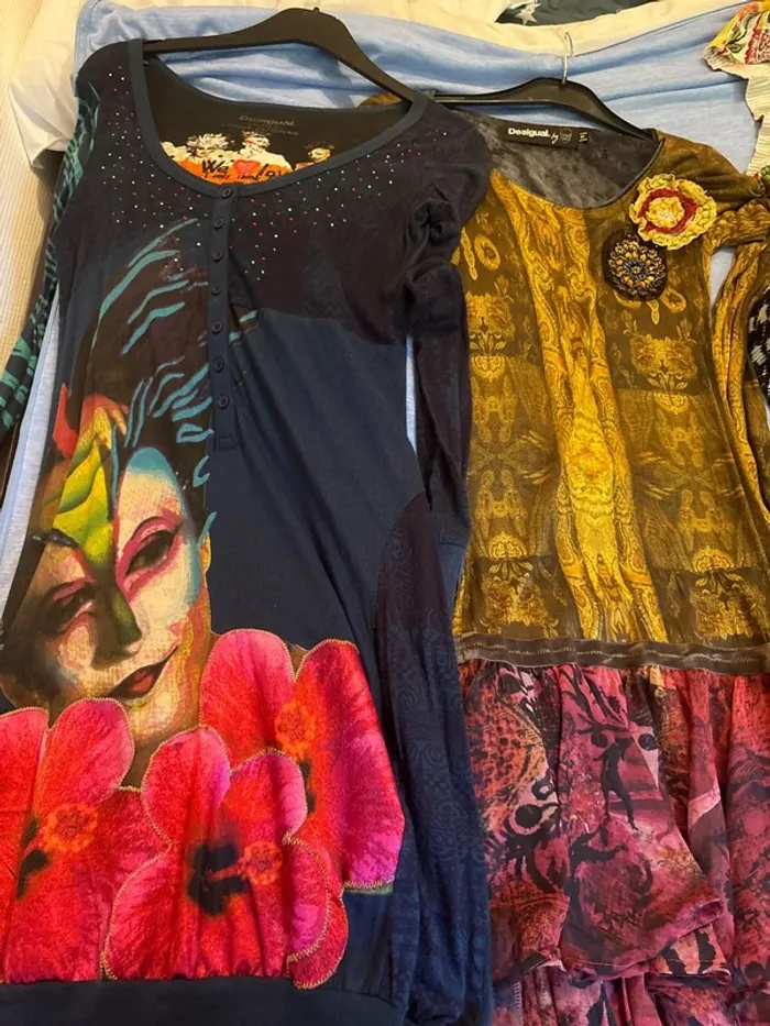 Gros lot de vêtements en S dont un L Desigual uniquement - photo numéro 2