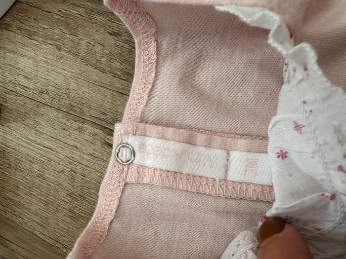 - Tee shirt Mini Adelie  - 3 mois - Très bon état - photo numéro 2