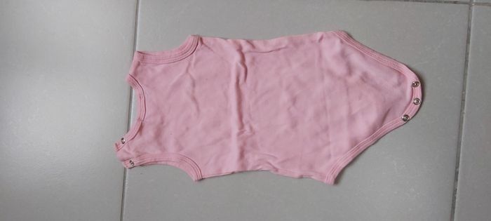 Bodie debardeur 9 mois - photo numéro 3
