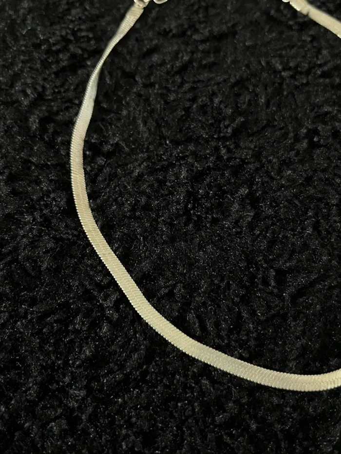 Collier argenté - photo numéro 3