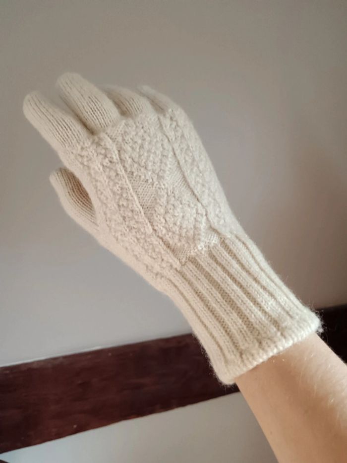 Gants laine tricotés crème maille Irlandaise