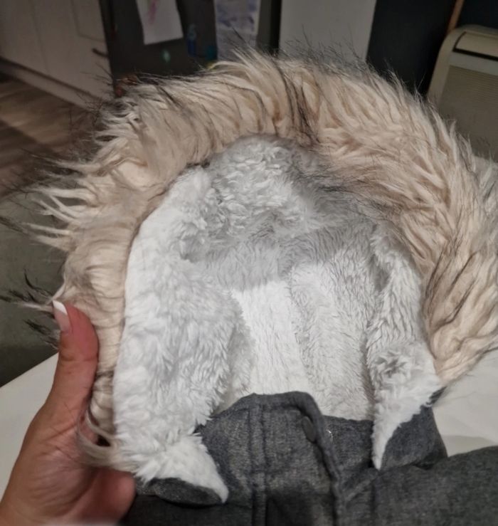 Beau manteau gris chaud Taille 6 ans - photo numéro 2