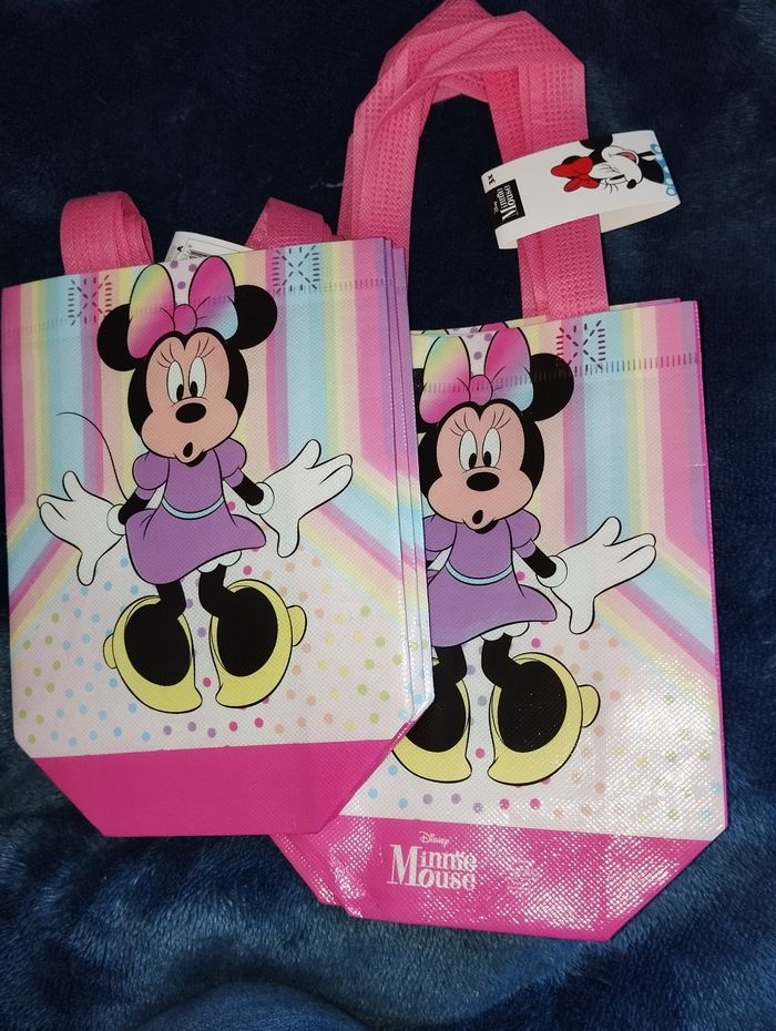 Lot 6 sacs cadeaux Minnie Disney