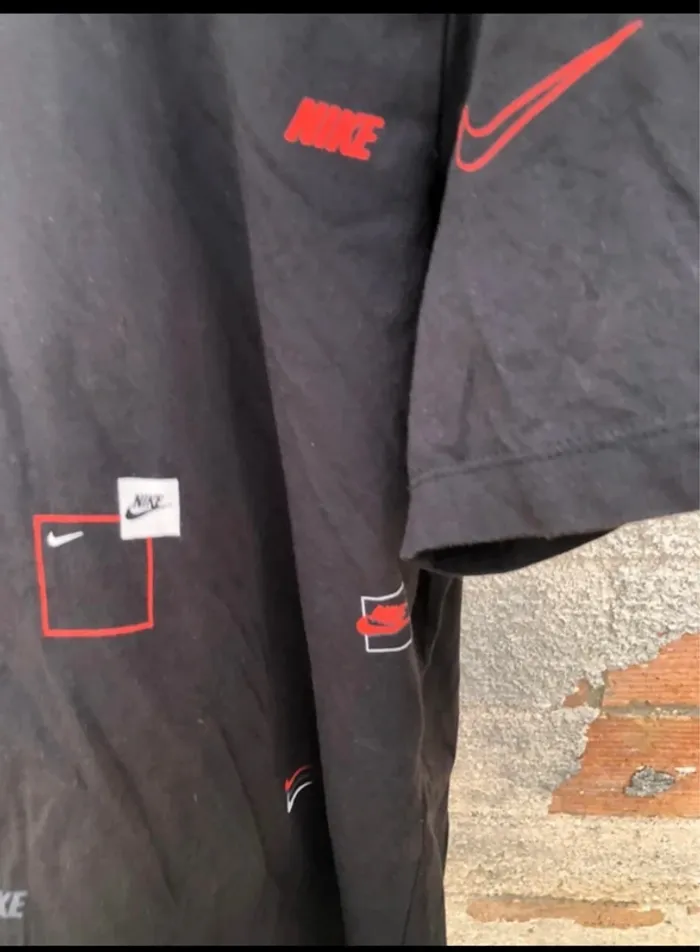 : T-shirt Nike Taille L - photo numéro 8