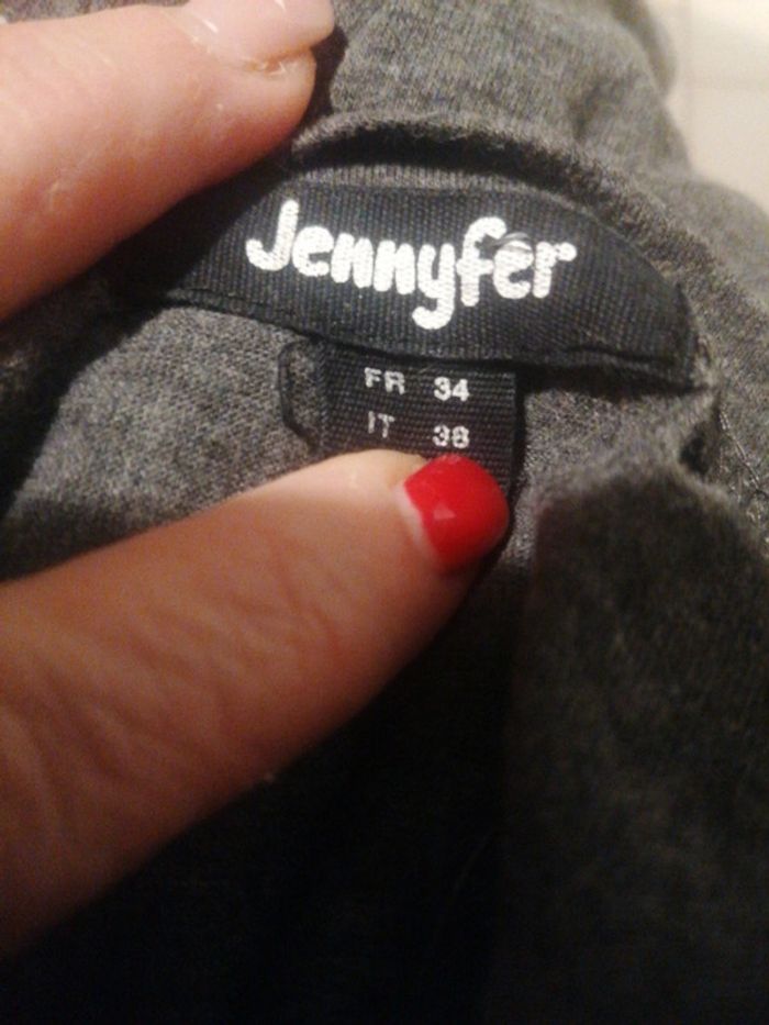 T-shirt taille 34 - photo numéro 3