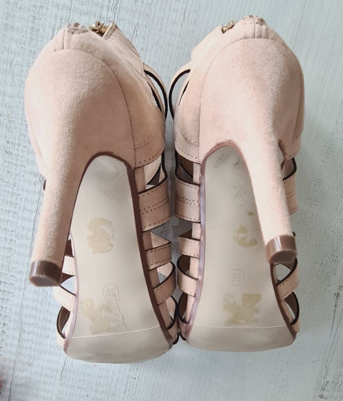 Escarpins ouverts - photo numéro 2