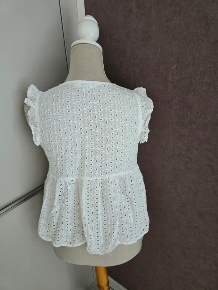 Haut broderie anglaise Ikoone & Bianka taille S M excellent état - photo numéro 2