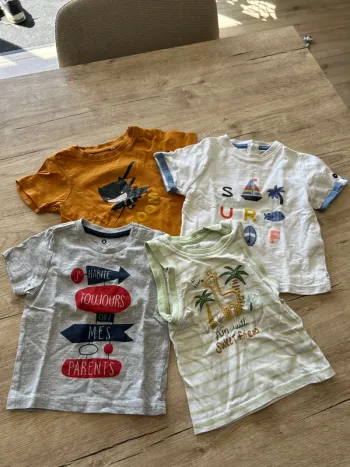 Lot de tee shirt 12 mois
