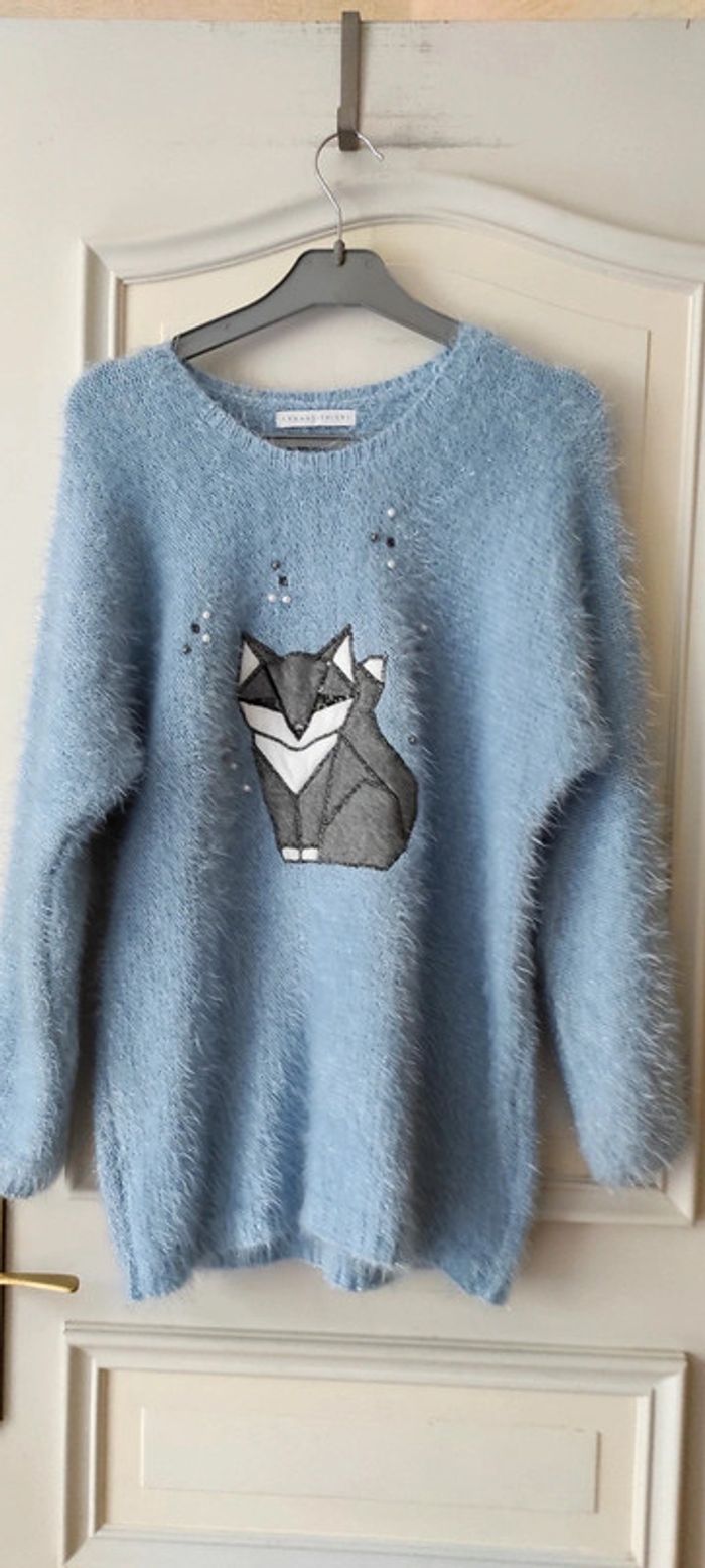 💐 Pull doux et chaud - Armand Thiery- étiquette taille 2 - Excellent état très peu porté  💐 - photo numéro 2