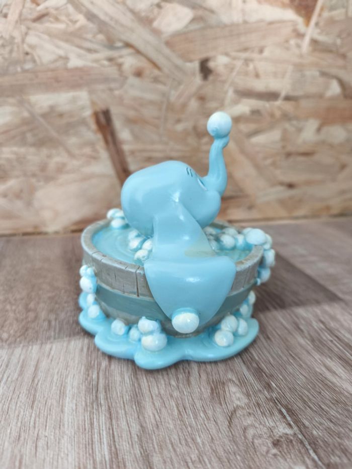 Figurine Dumbo dans le bain, Baby Mine, Disney Classics, Moments Magiques - photo numéro 4