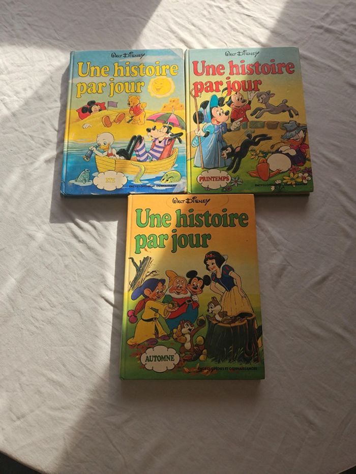 Lot Walt Disney Une histoire par jour