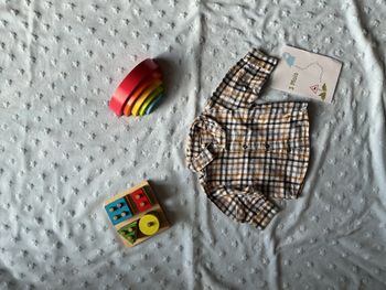 chemise manches longues à carreaux blanc marine et moutarde 3 mois