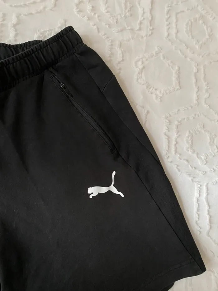 Short Puma taille M - photo numéro 2