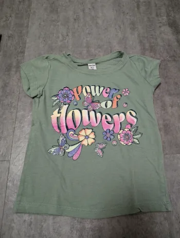 T-shirt bébé fille 2/3 ans comme NEUF