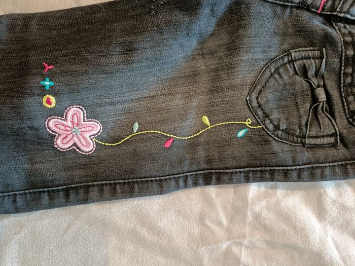 Jeans fille 6 mois - photo numéro 2