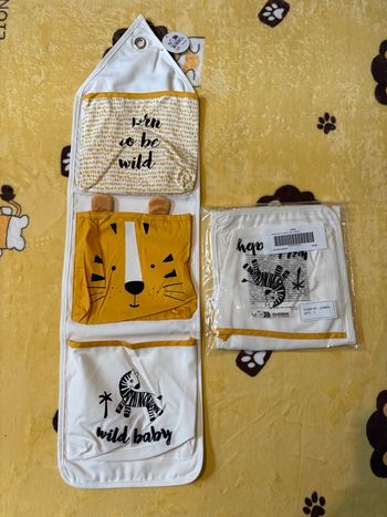 Neuf range couche ou accessoires murale safari