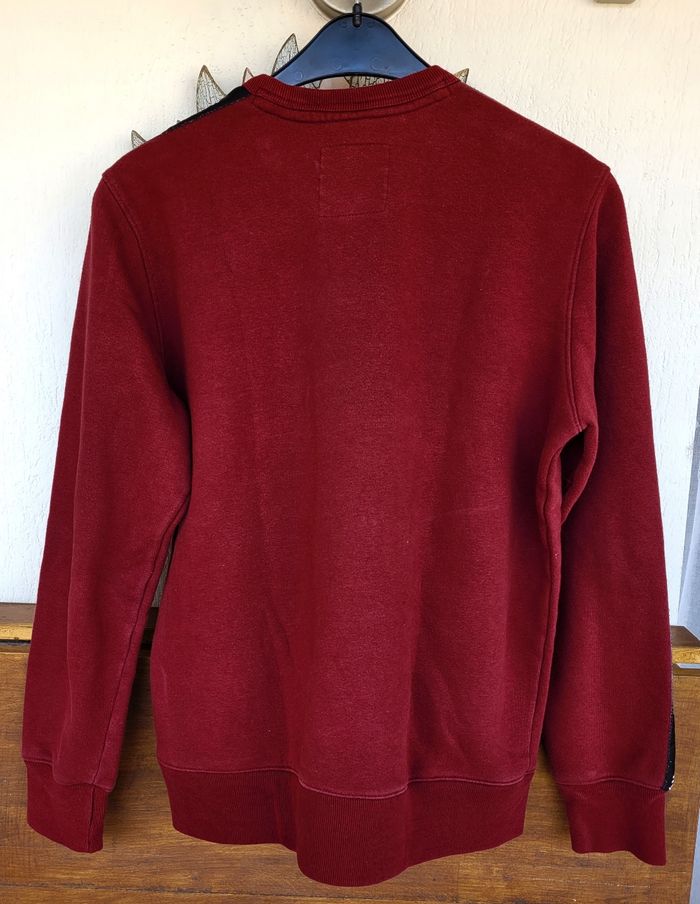 Hollister Sweat ML TS- Bordeaux-Logo Brodé Devant & Bande logo sur manches -Coupe Droite en TBE - photo numéro 3