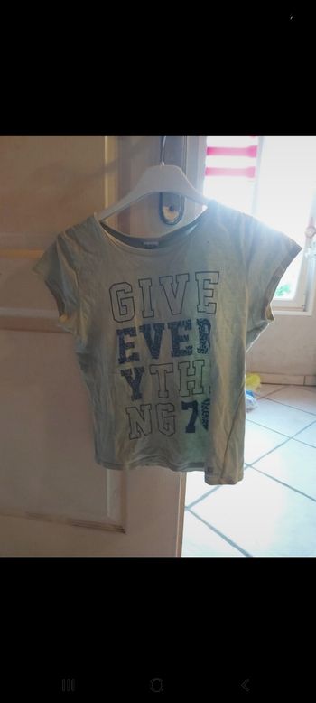 Tee shirt
