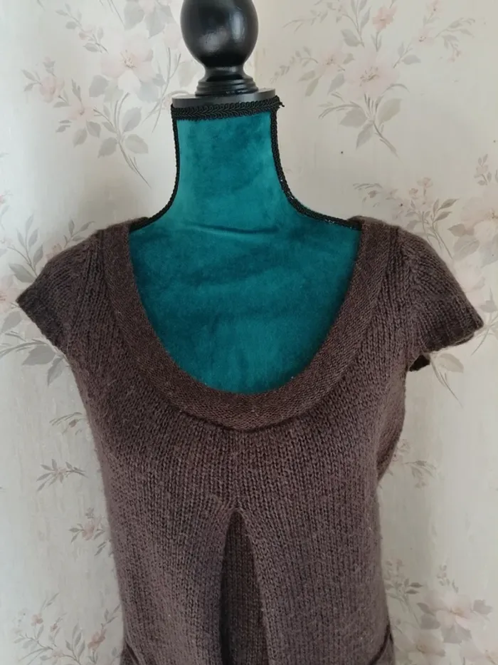 Robe en maille marron sans manches avec lien / ici et maintenant / (38-40) - photo numéro 3