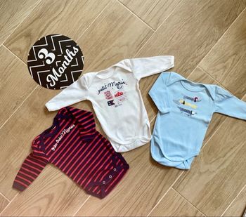 Lot 3 bodies manches longues absorba 3 mois